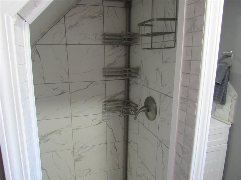 504 Ivy Street — photo 10