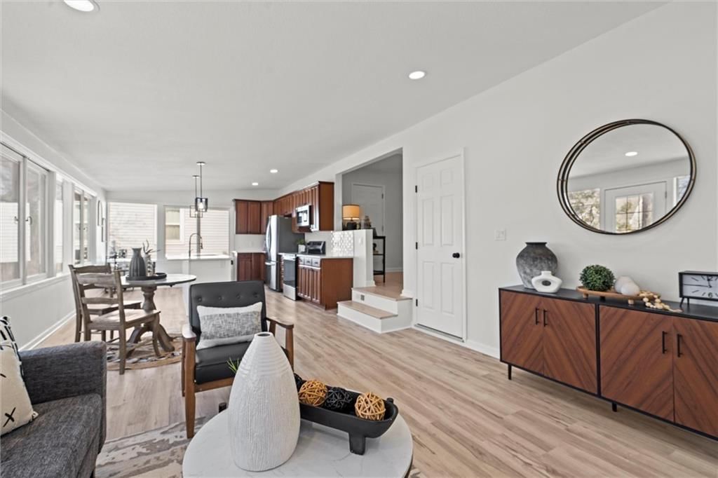 5808 Floyd Street — photo 11