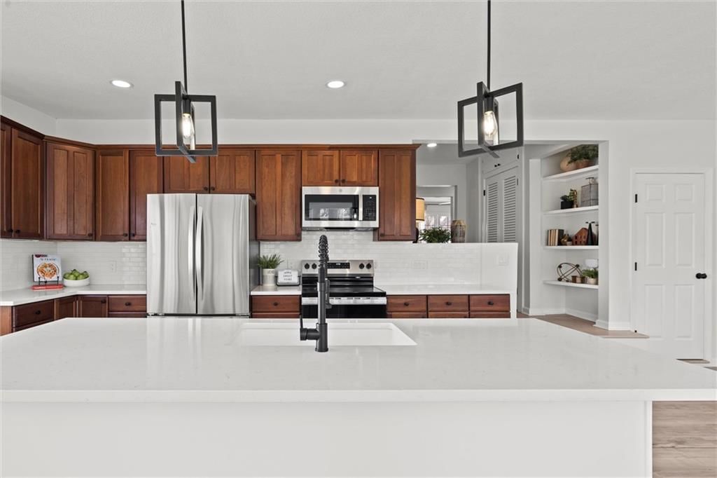 5808 Floyd Street — photo 20