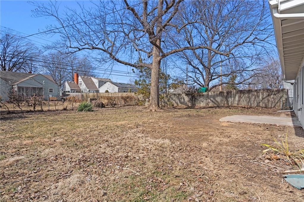 5808 Floyd Street — photo 34