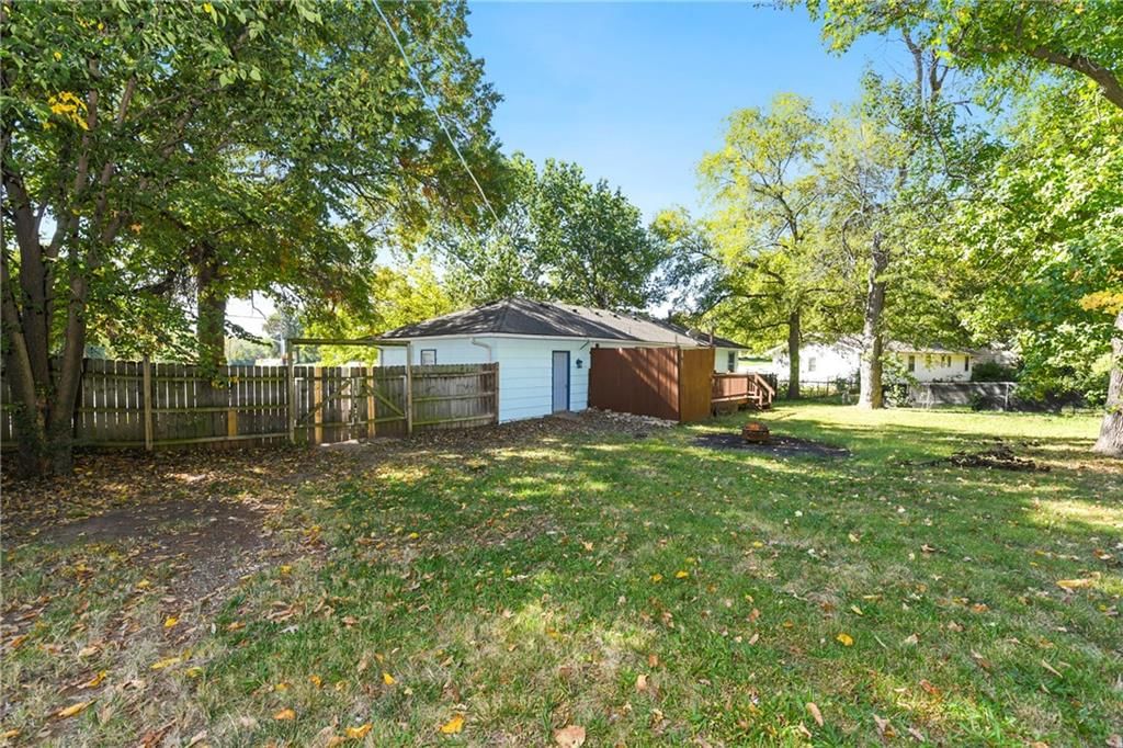 4912 E Red Bridge Road — photo 34
