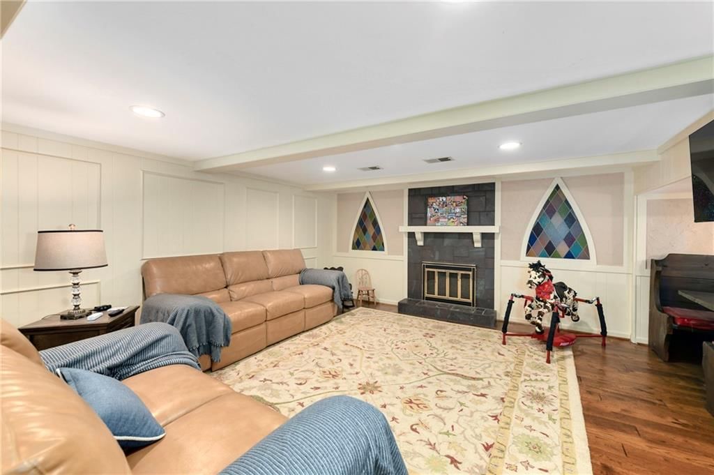3408 W 85th Street — photo 44