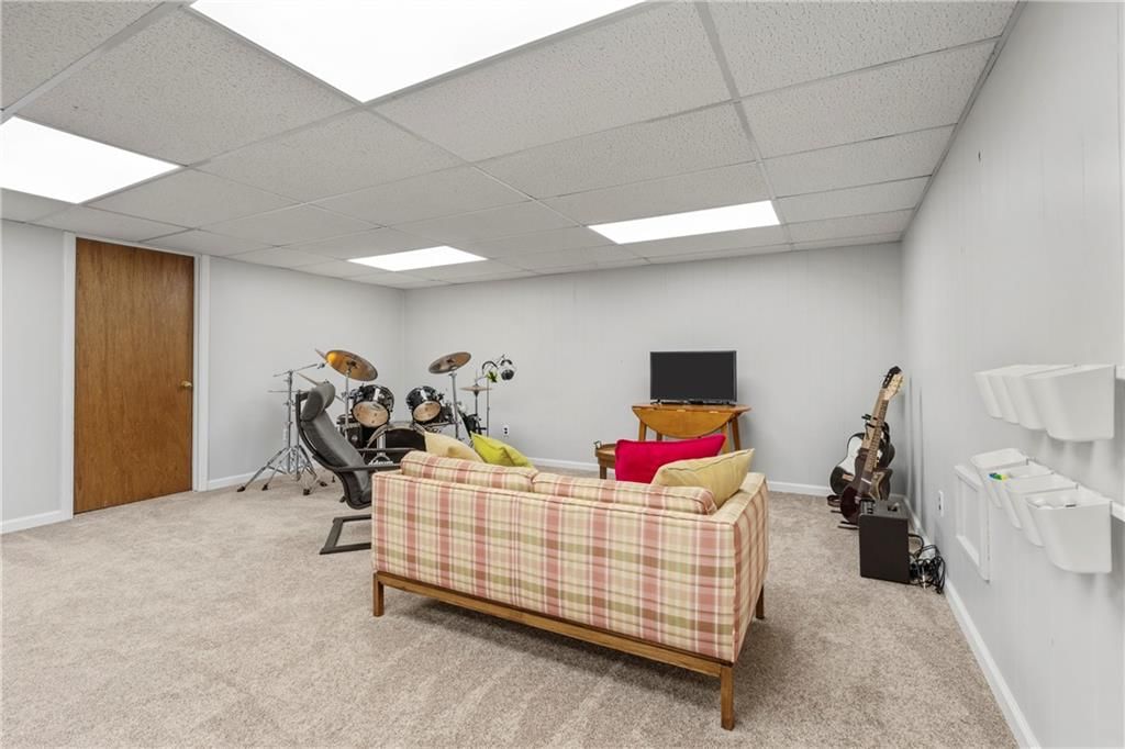 9439 W 111th Terrace — photo 38