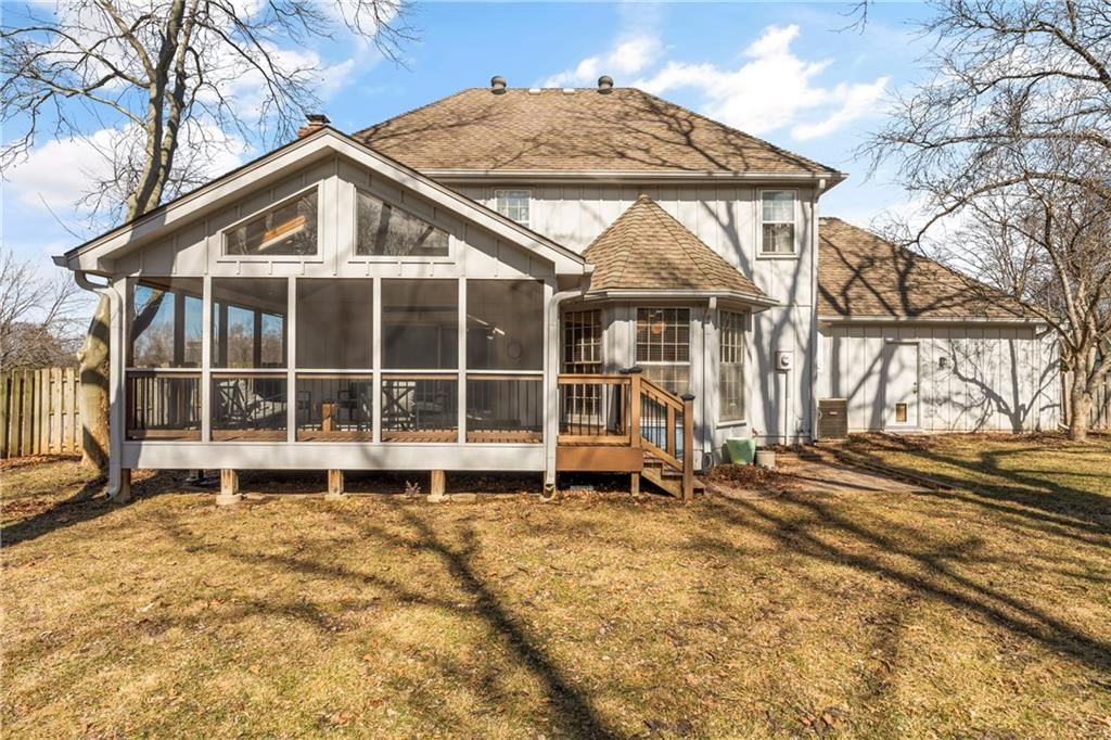 9439 W 111th Terrace — photo 46