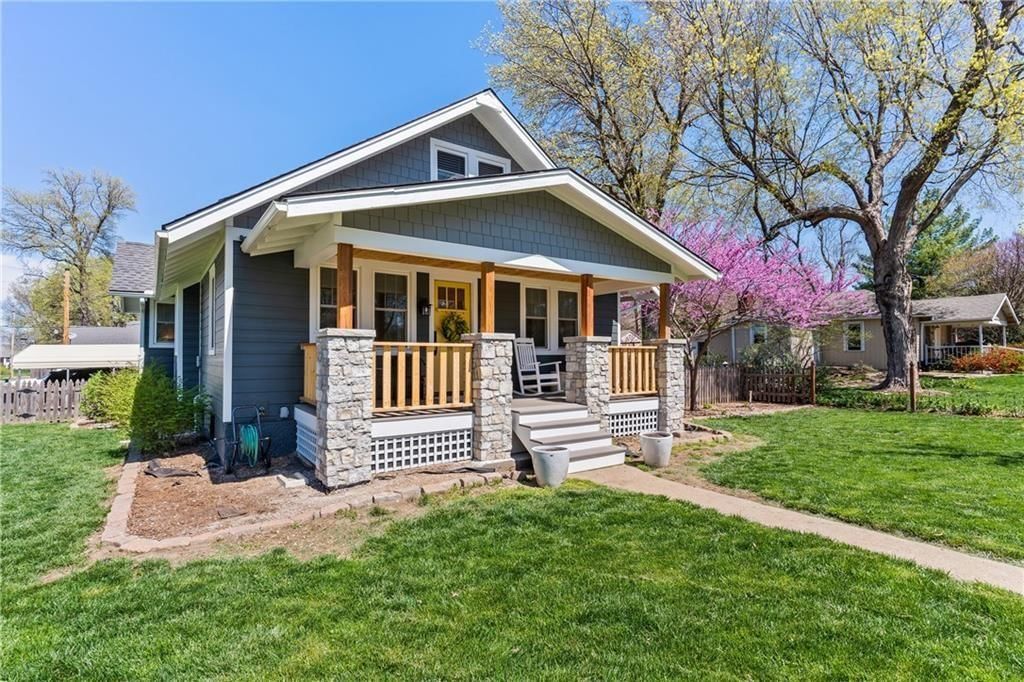 1807 SW WALNUT Street — photo 2