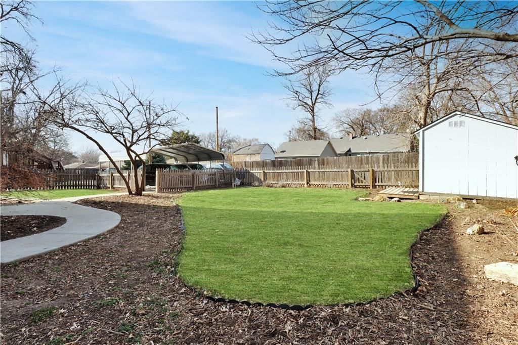 1807 SW WALNUT Street — photo 25