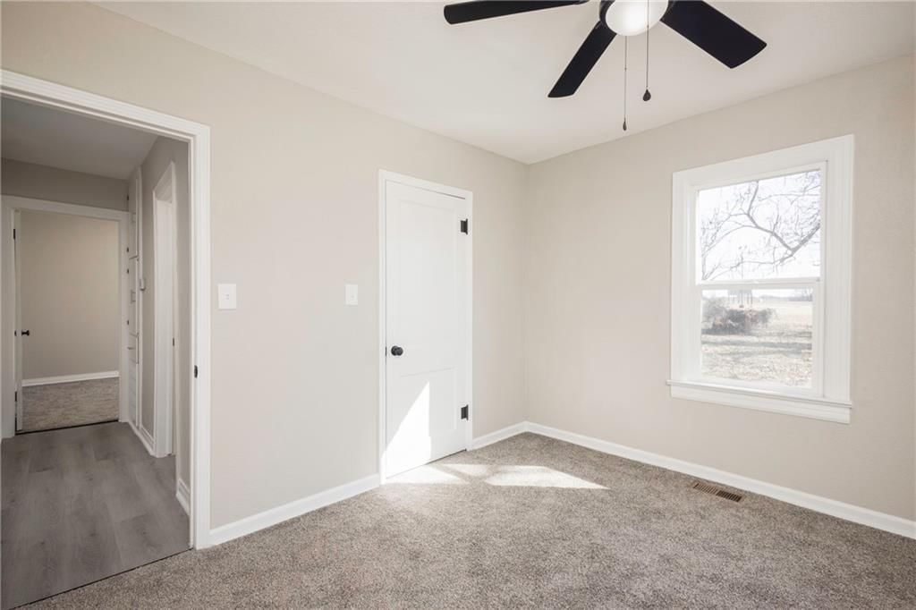 901 Marshall Avenue — photo 15