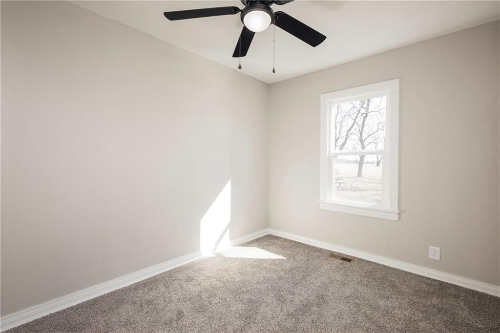 901 Marshall Avenue — photo 16