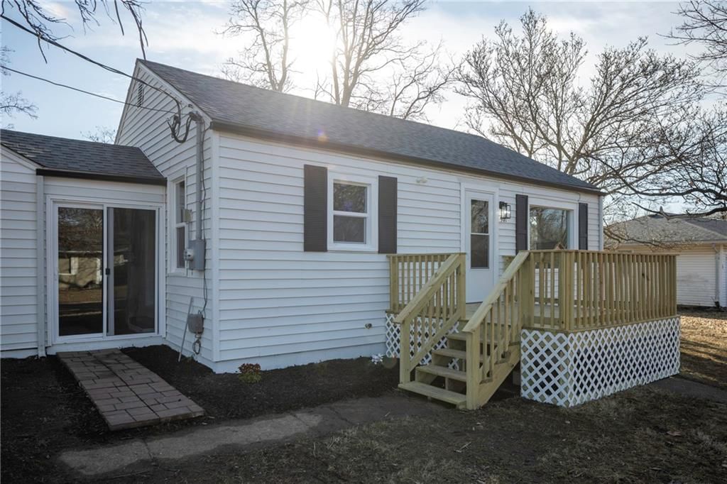 901 Marshall Avenue — photo 3