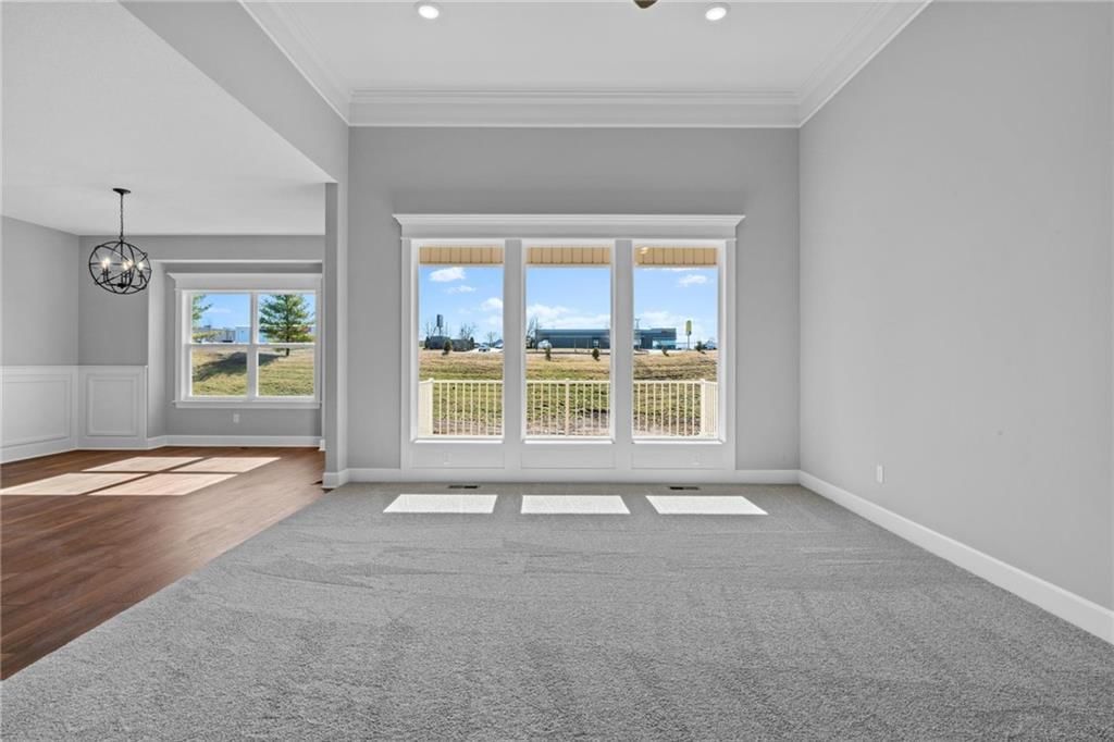 2407 Merlot Place — photo 8