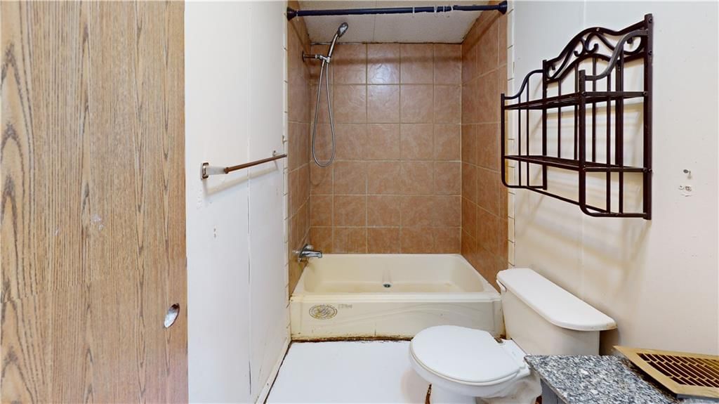 383 E Fourth Street — photo 14