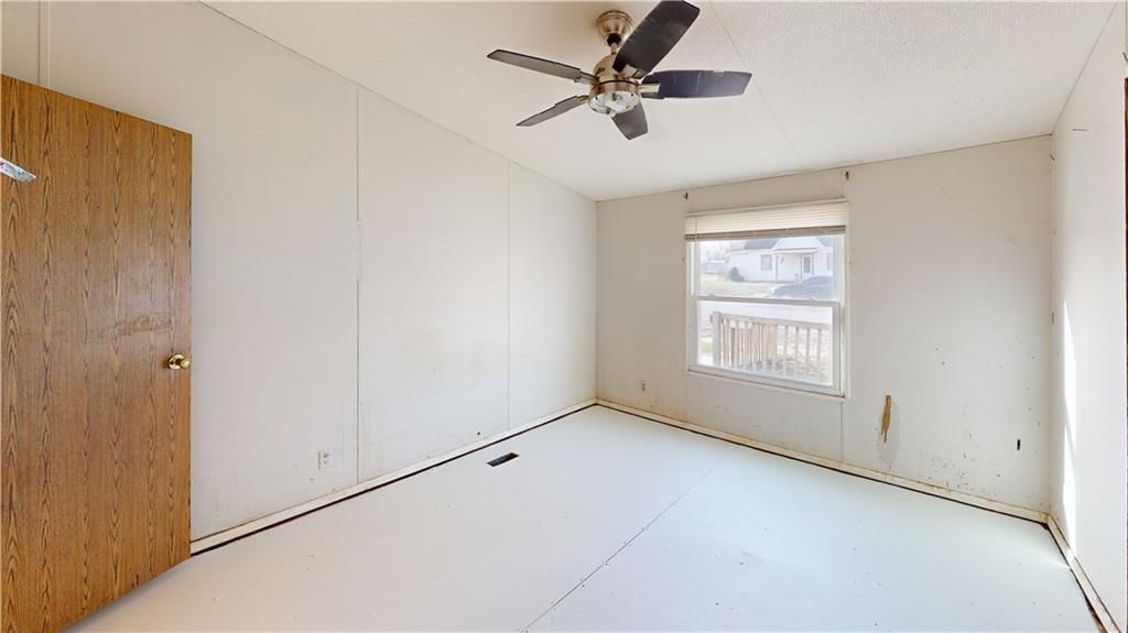 383 E Fourth Street — photo 10