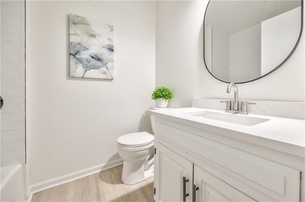 7235 Mastin Street — photo 17