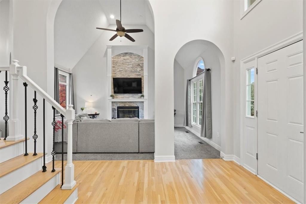 5308 NW 81st Terrace — photo 3