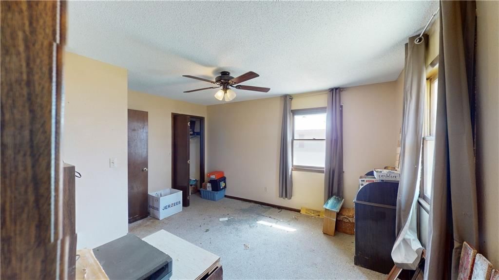 1704 Van Drive — photo 9