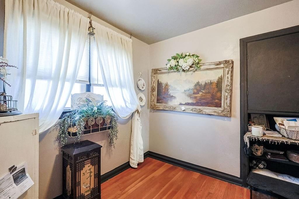 7308 Melrose Lane — photo 17