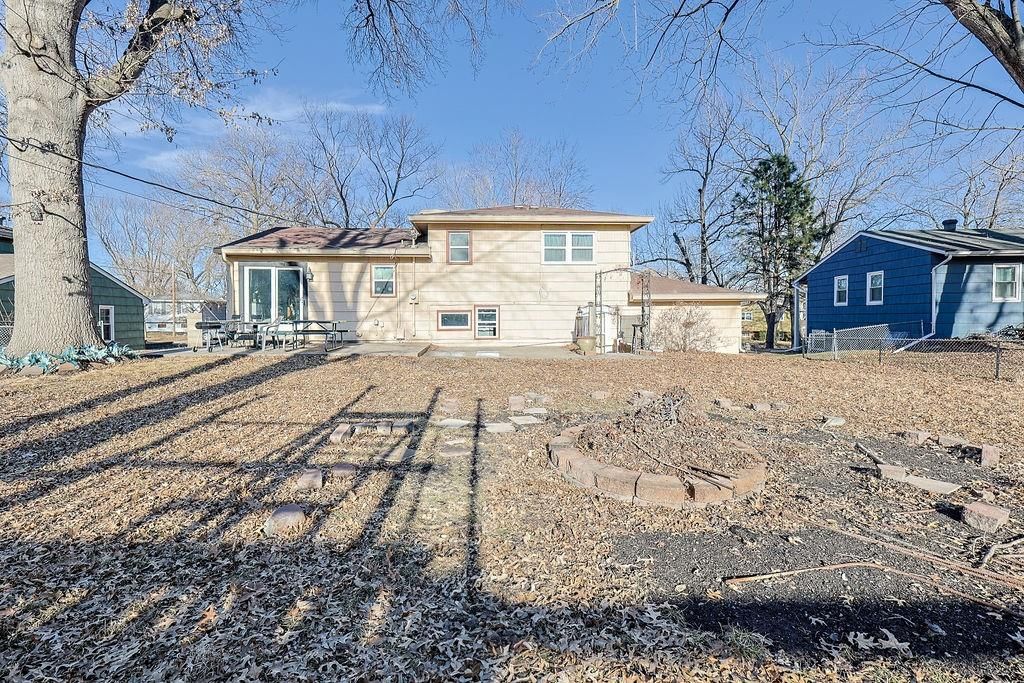 7308 Melrose Lane — photo 37
