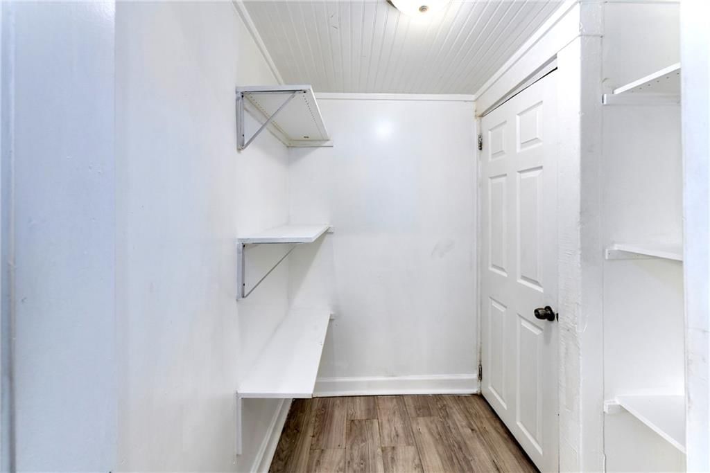 2908 E 21st Street — photo 11