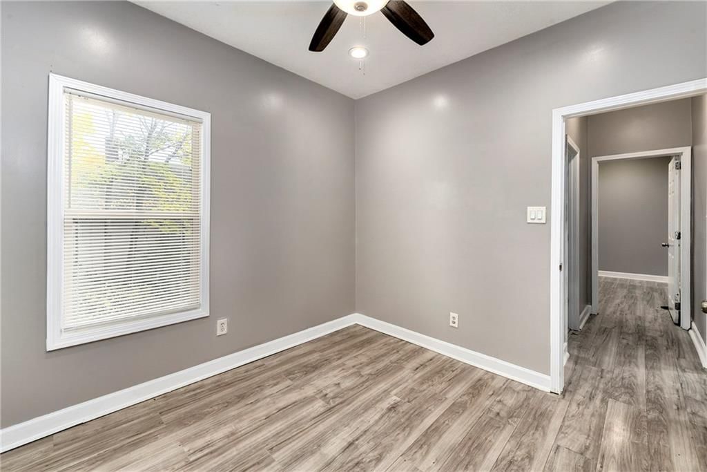 2908 E 21st Street — photo 14