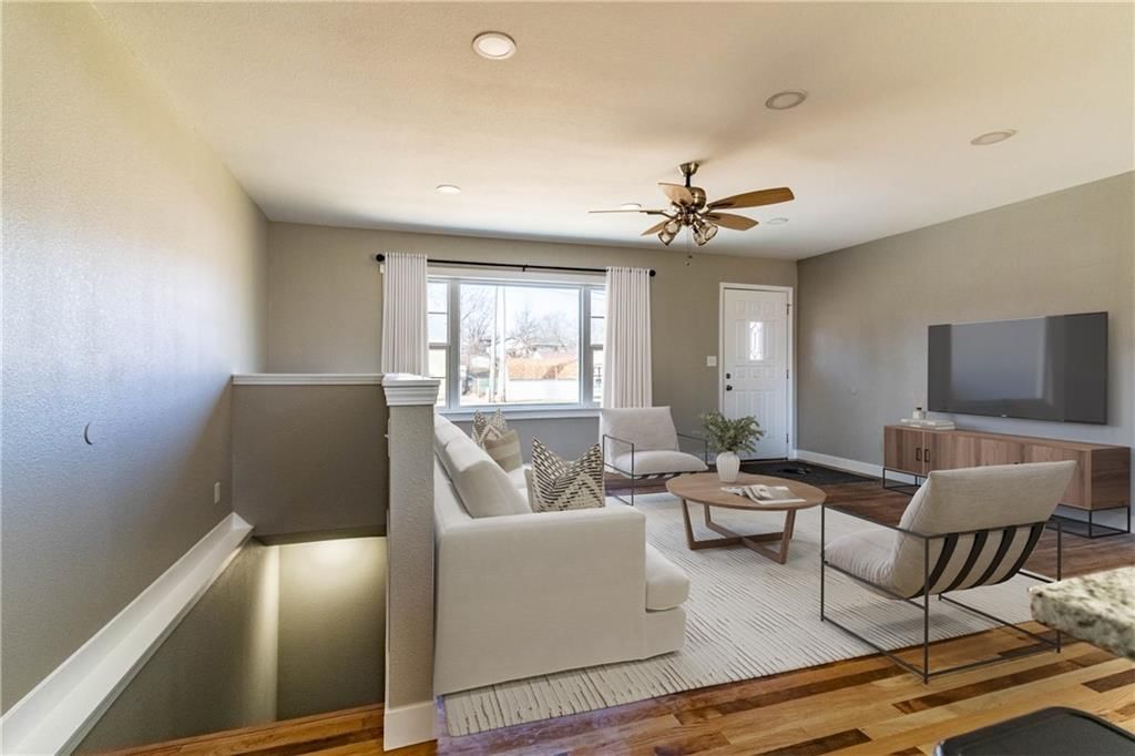 802 S Washington Avenue — photo 16