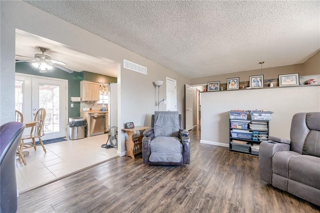 1003 Kent Drive — photo 6