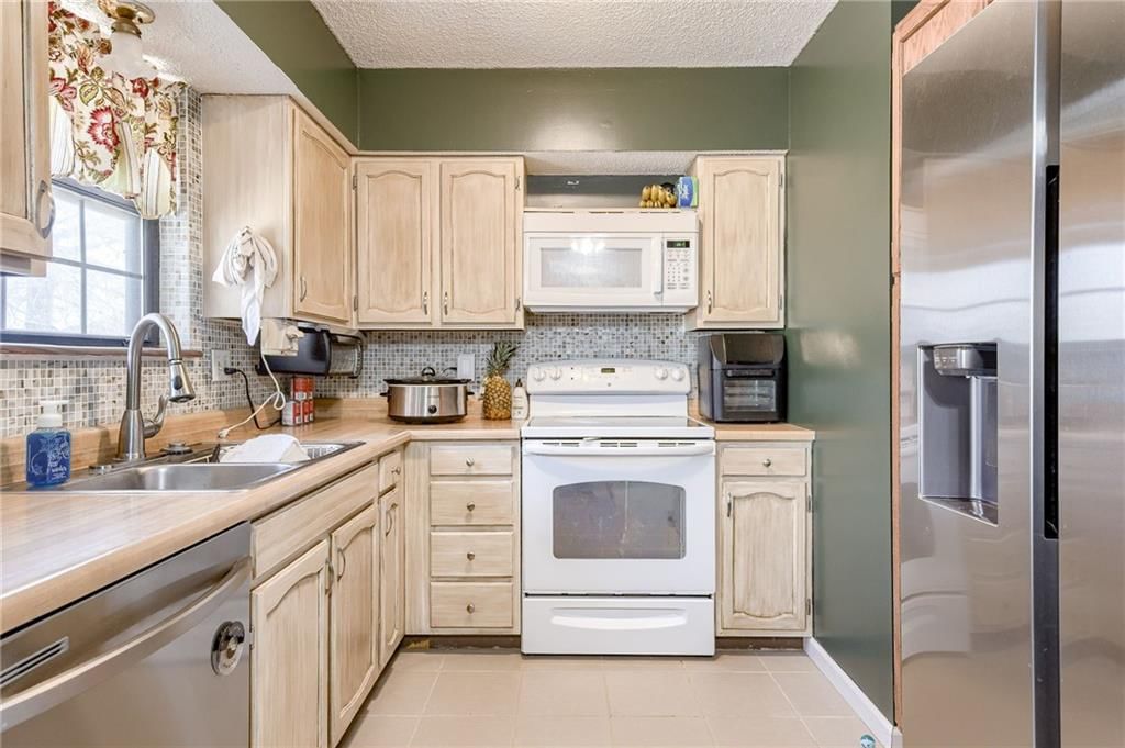 1003 Kent Drive — photo 10