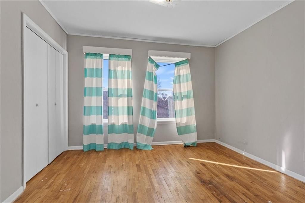6032 Gordon Avenue — photo 12