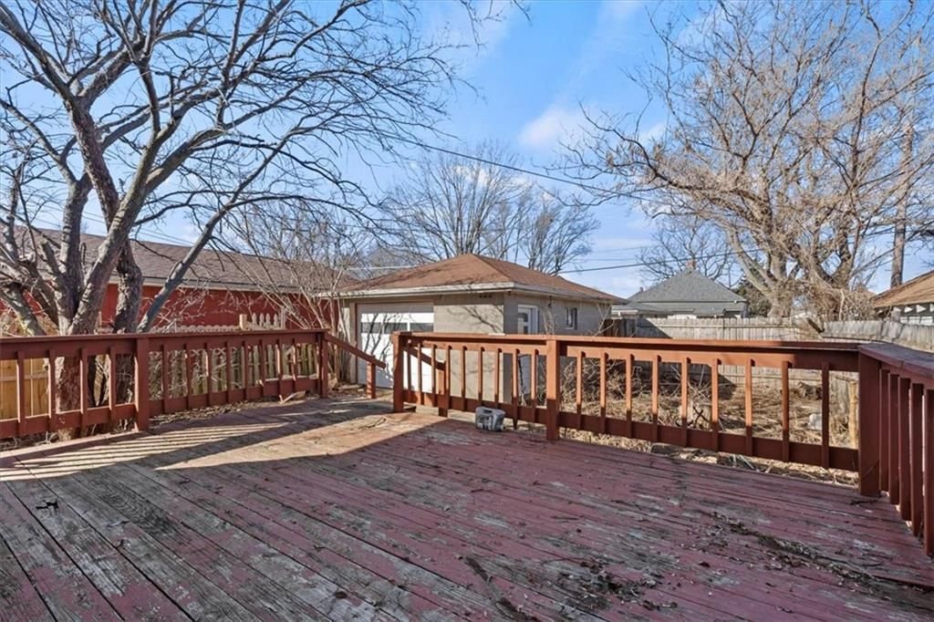 6032 Gordon Avenue — photo 16