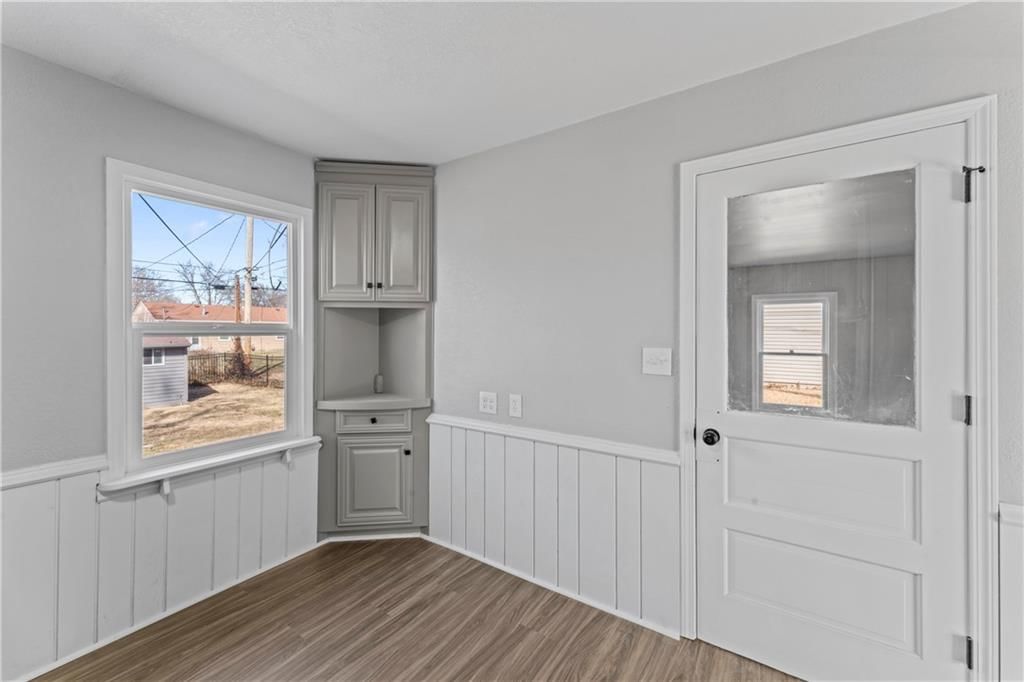 11310 W 69th Street — photo 15