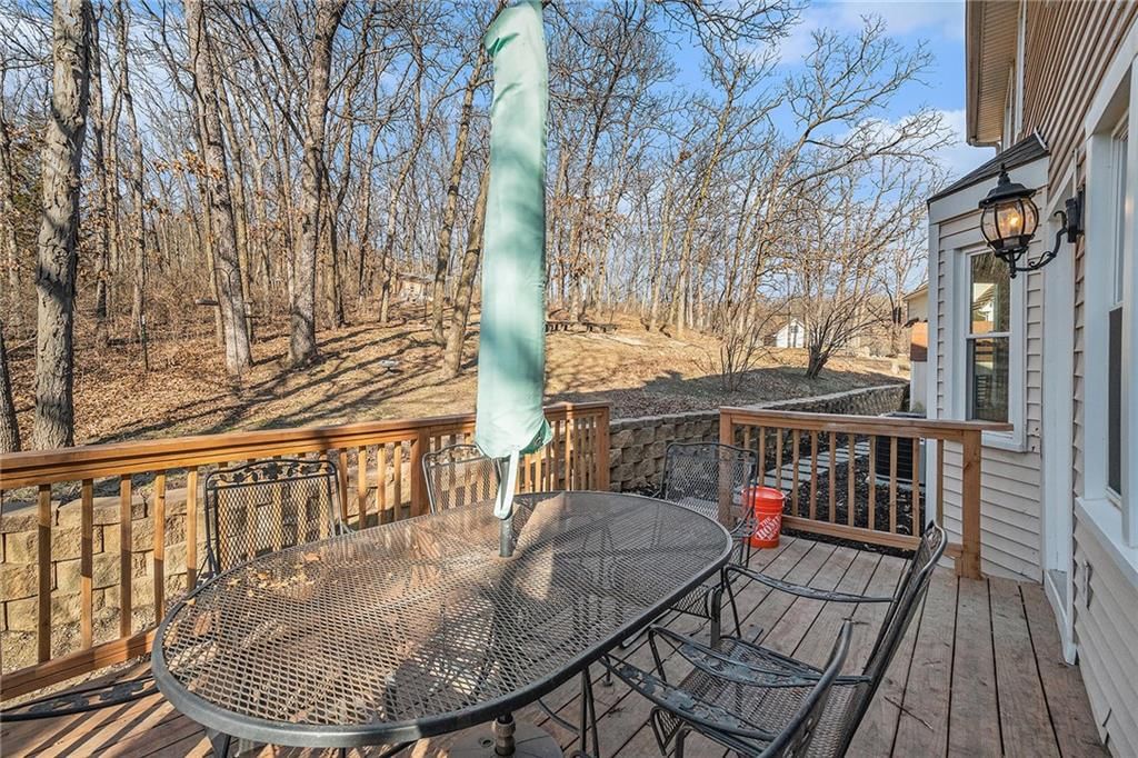 2236 Hebbeln Drive — photo 11