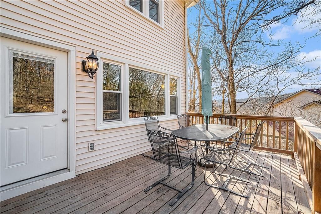2236 Hebbeln Drive — photo 12