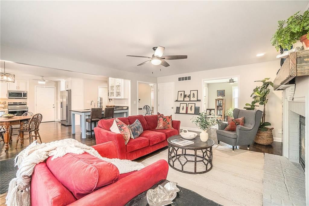2236 Hebbeln Drive — photo 27