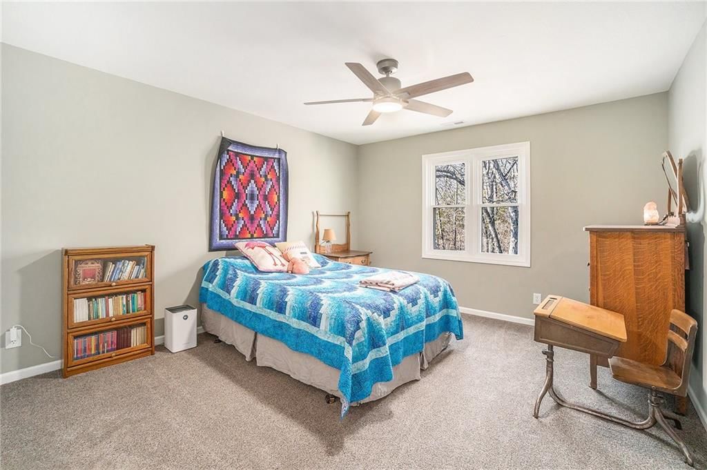 2236 Hebbeln Drive — photo 30