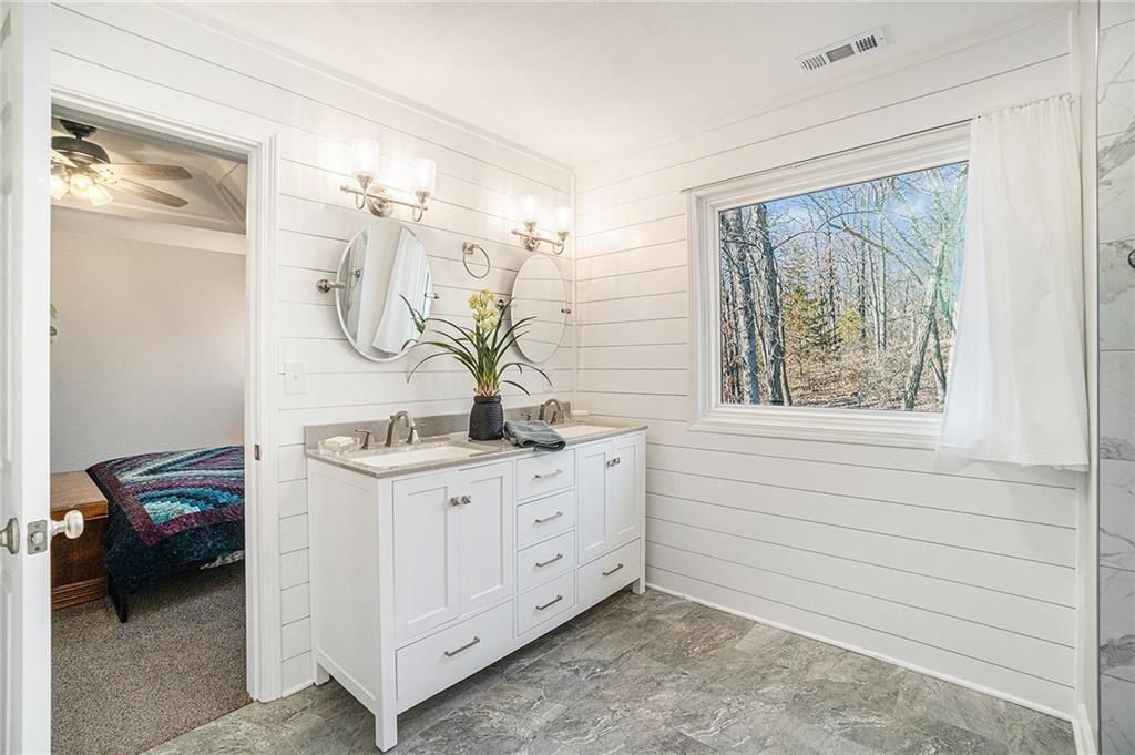 2236 Hebbeln Drive — photo 34