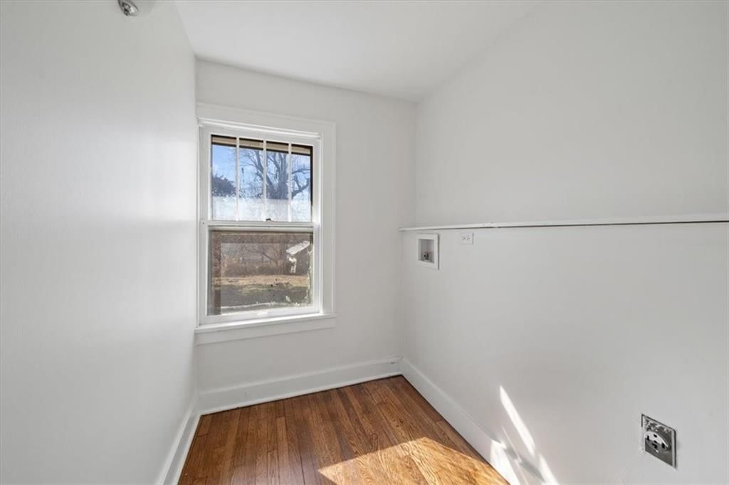 9409 E 16th Street — photo 9