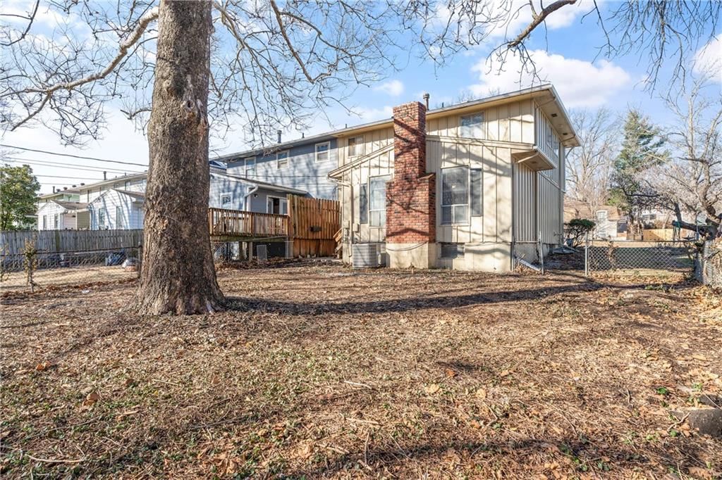 9405 Switzer Road — photo 32