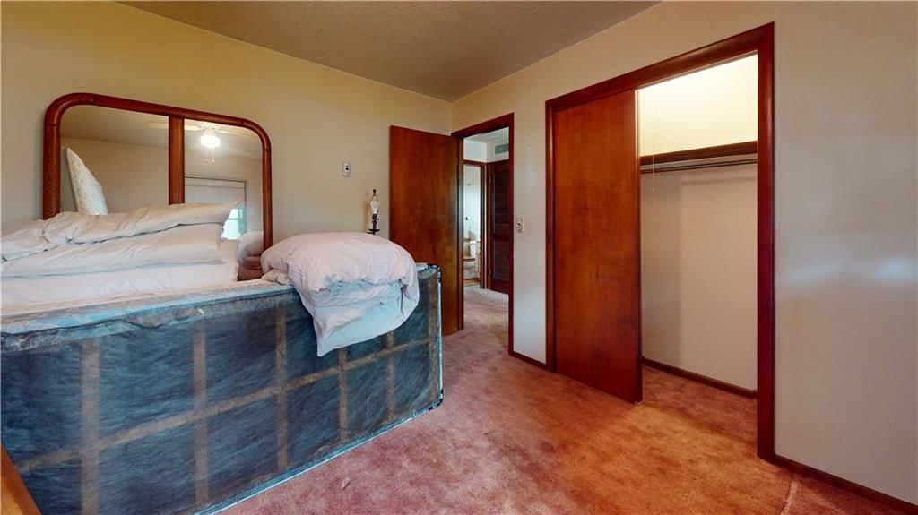 1215 N Adams Street — photo 15