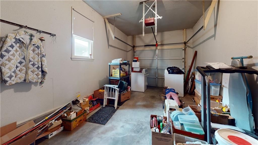 1215 N Adams Street — photo 17