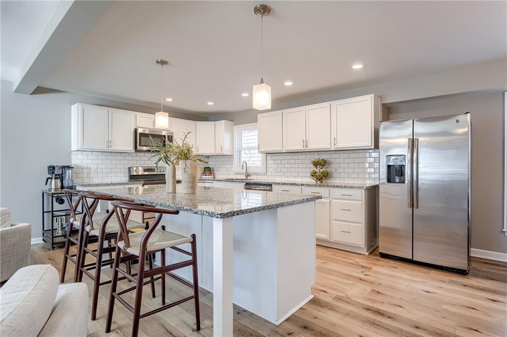 9943 Melrose Drive — photo 10