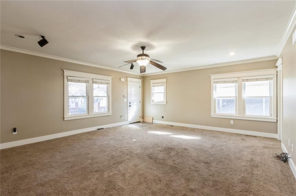 4606 Cambridge Street — photo 17