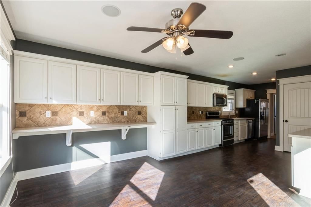 4606 Cambridge Street — photo 18