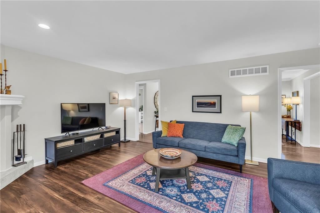 7712 Darnell Street — photo 21