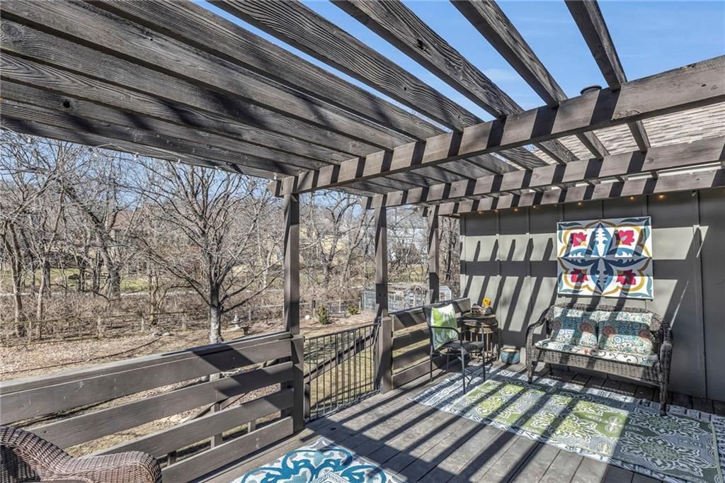 7712 Darnell Street — photo 4