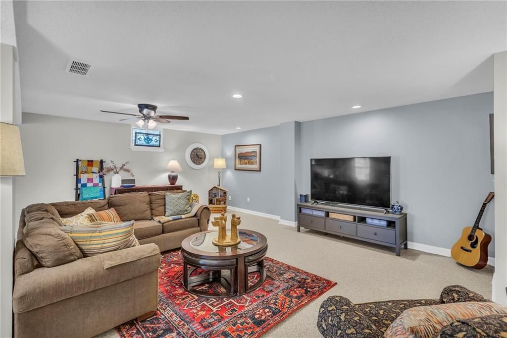 7712 Darnell Street — photo 31