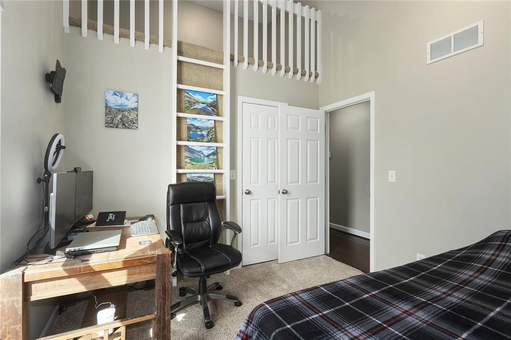 10909 N Hunter Avenue — photo 21
