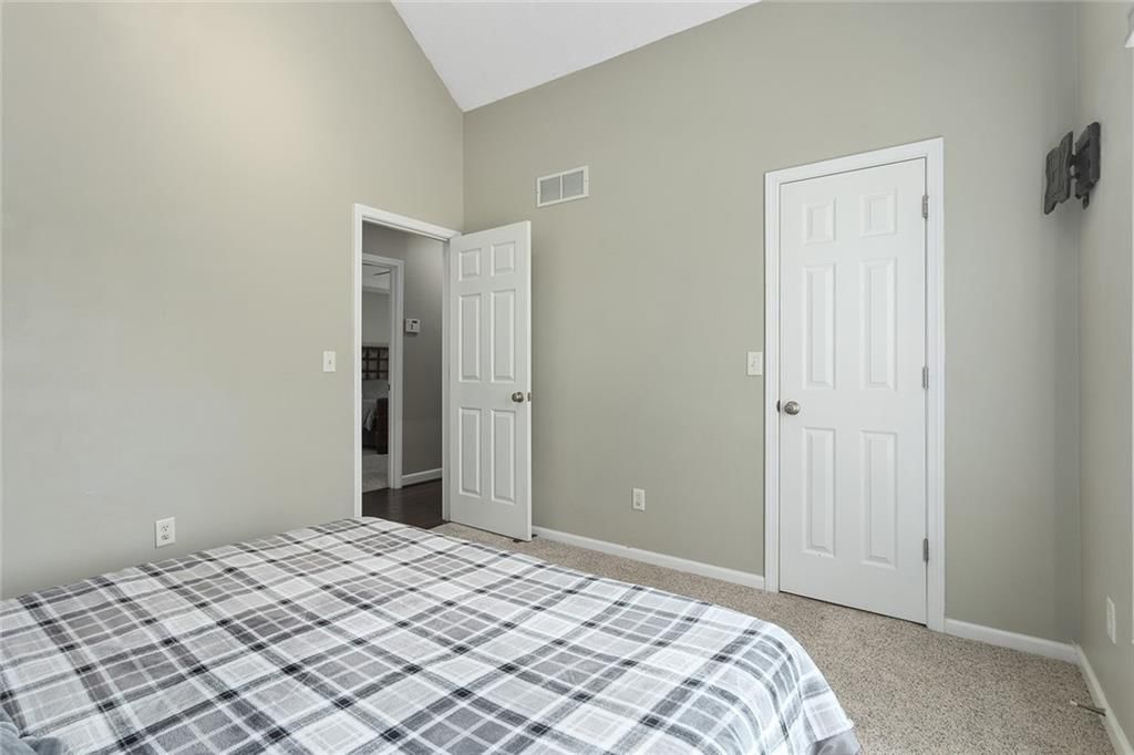 10909 N Hunter Avenue — photo 26