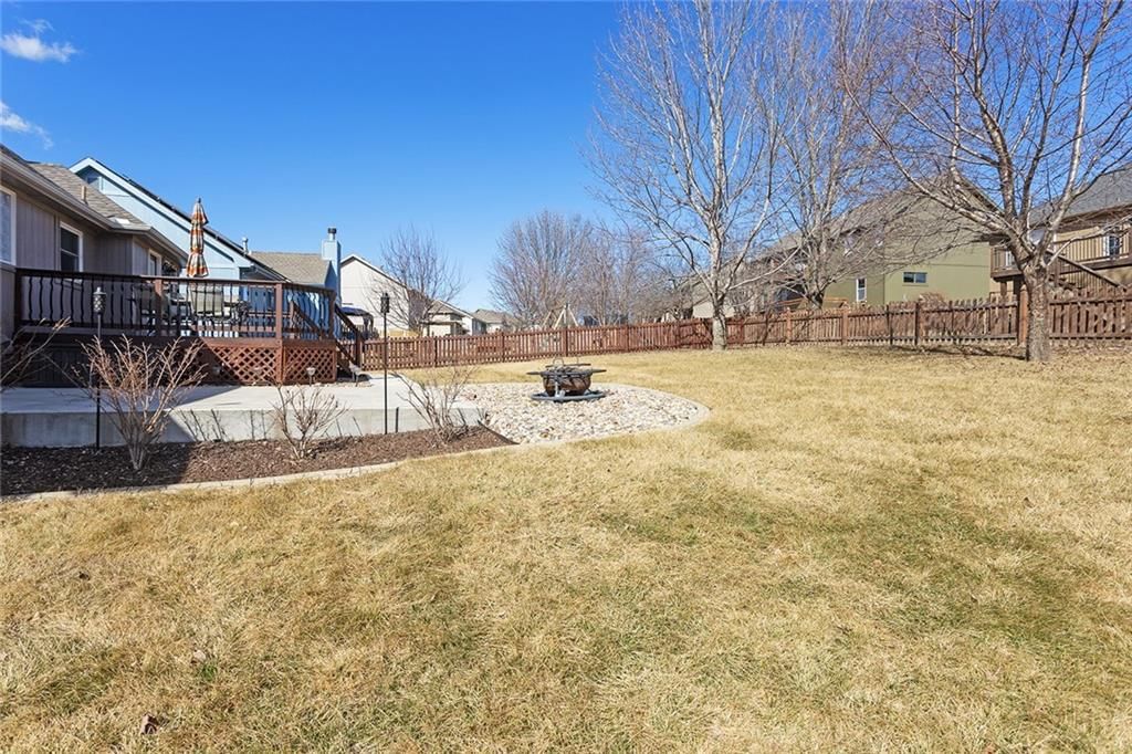 10909 N Hunter Avenue — photo 34