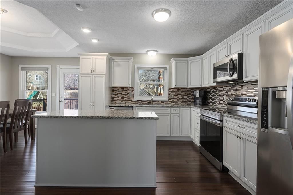 10909 N Hunter Avenue — photo 10