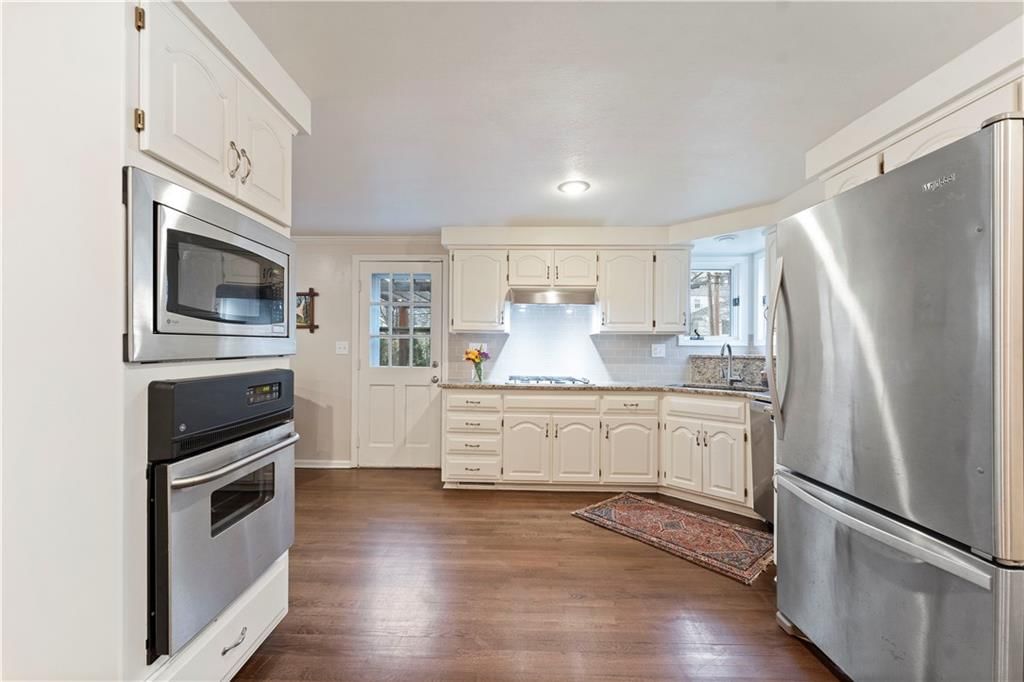 4208 W 74th Terrace — photo 12