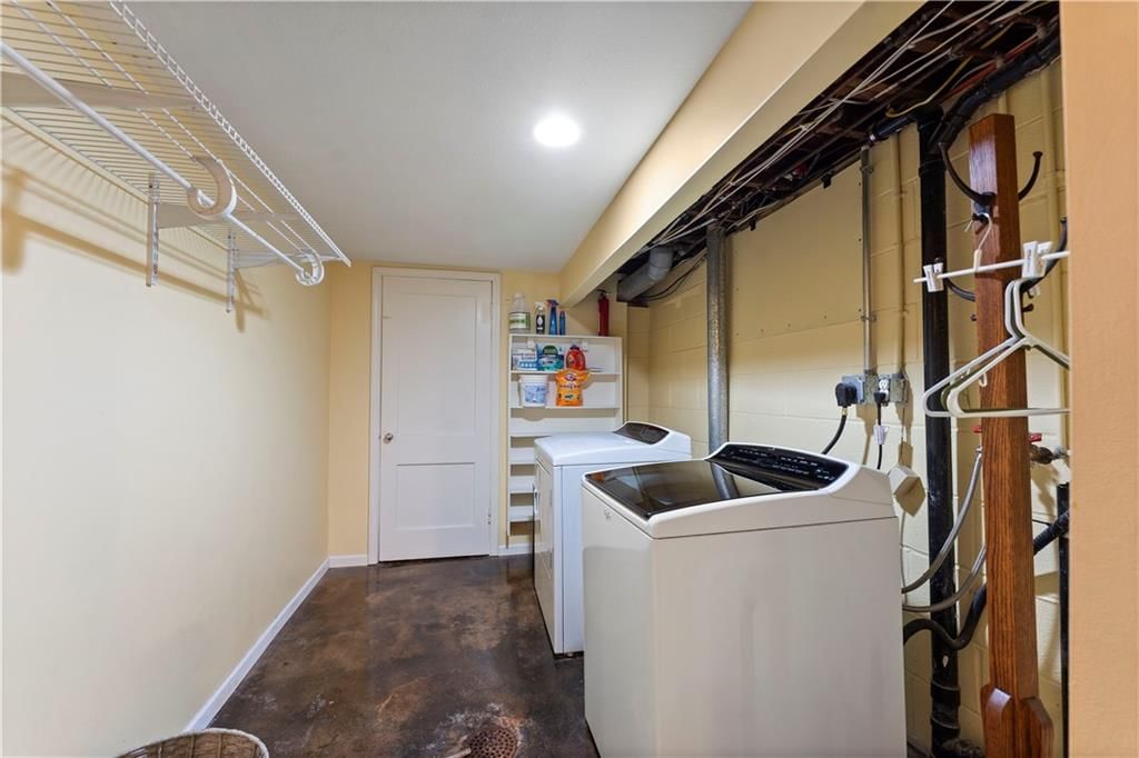 4208 W 74th Terrace — photo 31